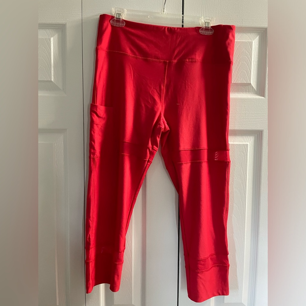Cali Active Cropped Legging - XL - EUC